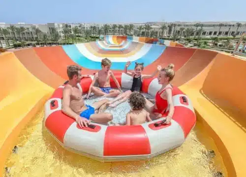 Makadi Water World mit Mittagessen, Getränken und Transfers