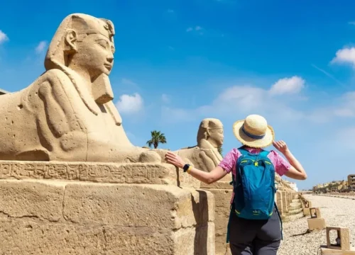 Luxor, Karnak, Hatschepsut und das Tal der Könige Mit dem Bus