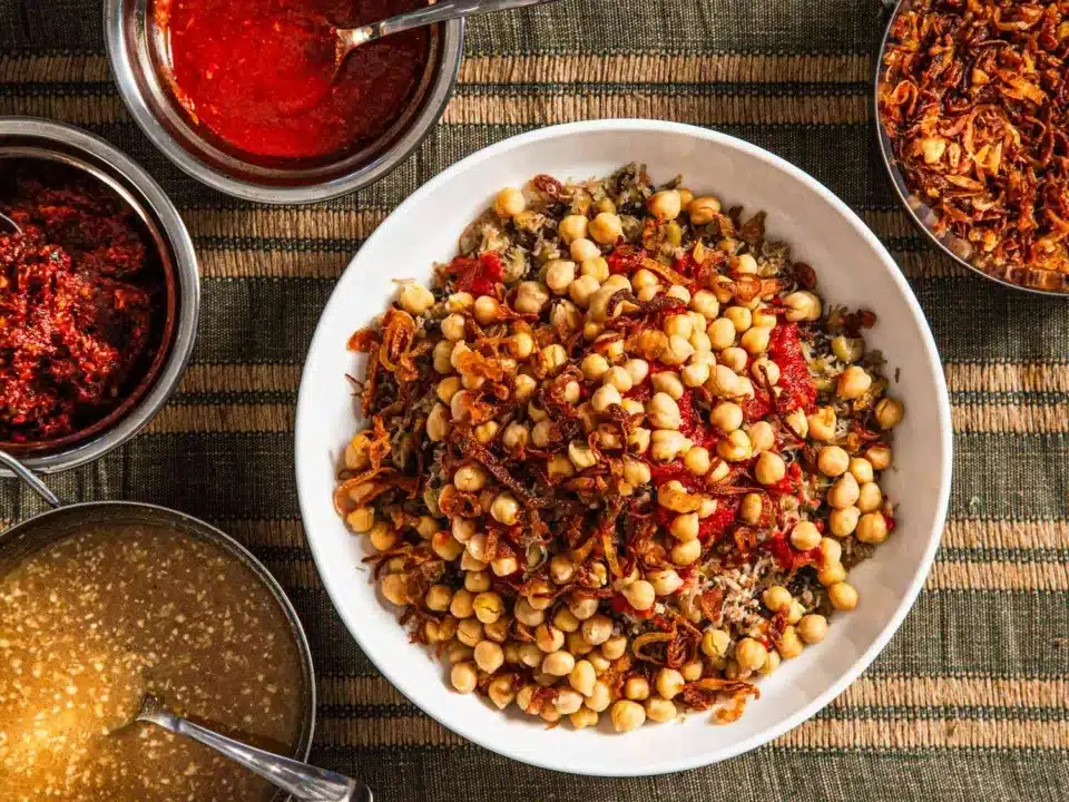 Kulinarische Erlebnisse in Ägypten – Koshari